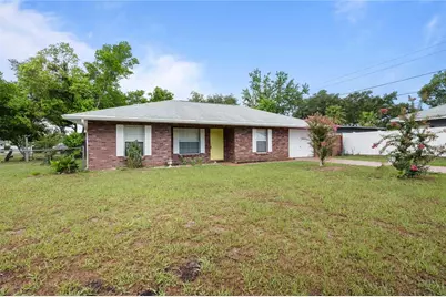 5435 Tangerine Drive, Zephyrhills, FL 33542 - Photo 4
