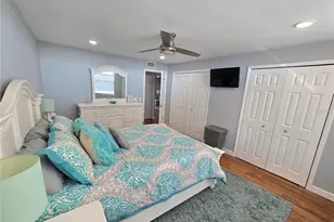 7600 Sun Island Dr S, South Pasadena, FL 33707 - Photo 10