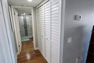 7600 Sun Island Dr S, South Pasadena, FL 33707 - Photo 8