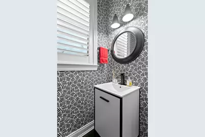 404 S Clark Avenue, Tampa, FL 33609 - Photo 14