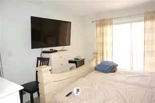 10451 Azalea Park Dr N, Pinellas Park, FL 33782 - Photo 12