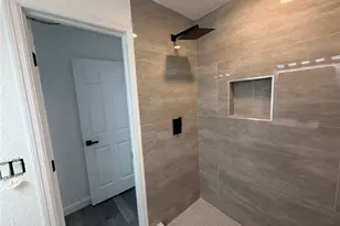 6661 121st Ave, Largo, FL 33773 - Photo 26