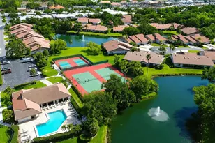 4068 Wilshire Cir E, Sarasota, FL 34238 - Photo 22