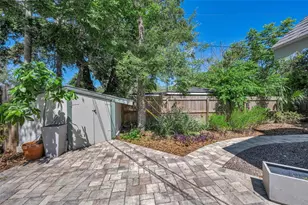 380 Colonial Ct, Dunedin, FL 34698 - Photo 34