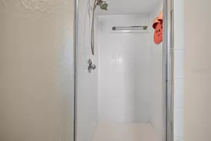 3110 Clovewood Pl, Seffner, FL 33584 - Photo 14