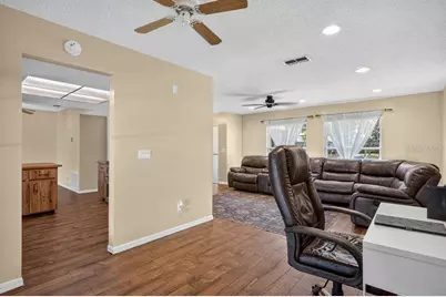 3110 Clovewood Place, Seffner, FL 33584 - Photo 4