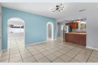 605 S Florida Avenue, Tarpon Springs, FL 34689 - Photo 16