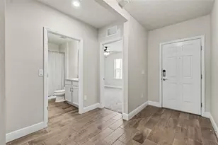13456 Palmera Vista Dr, Riverview, FL 33579 - Photo 8