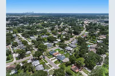 6810 Livingston Avenue N, Saint Petersburg, FL 33702 - Photo 4