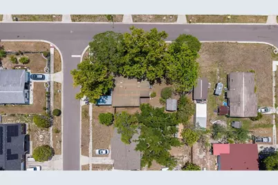 7402 Wishing Well Court, Tampa, FL 33619 - Photo 28