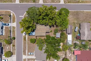 7402 Wishing Well Ct, Tampa, FL 33619 - Photo 28