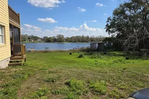 8725 Twin Lakes Blvd, Tampa, FL 33614 - Photo 10