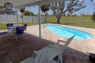 3842 Headsail Dr, New Port Richey, FL 34652 - Photo 30