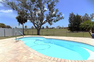 3842 Headsail Dr, New Port Richey, FL 34652 - Photo 2