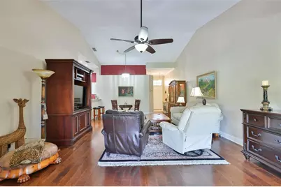 2411 New Haven Circle #70, Sun City Center, FL 33573 - Photo 10