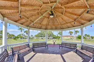 2411 New Haven Cir, Sun City Center, FL 33573 - Photo 44