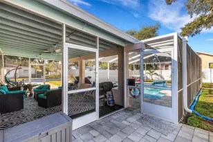 1600 Loretta Ave NW, Largo, FL 33770 - Photo 8