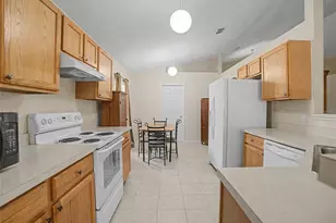 1309 Sheridan Bay Dr, Ruskin, FL 33570 - Photo 8