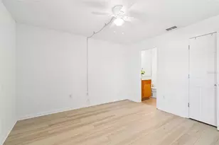10100 Sailwinds Blvd N, Largo, FL 33773 - Photo 20