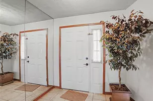 891 Timber Pond Dr, Brandon, FL 33510 - Photo 4