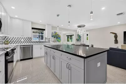 819 59th Avenue, Saint Pete Beach, FL 33706 - Photo 16