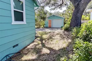 1431 Paloma Ln, Dunedin, FL 34698 - Photo 4