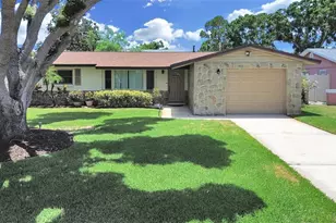 12344 82nd Ave, Seminole, FL 33772 - Photo 2