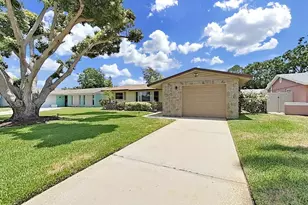12344 82nd Ave, Seminole, FL 33772 - Photo 4