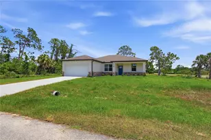 1028 Connie St, North Port, FL 34288 - Photo 4