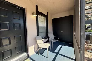 3964 Dream Oak Pl, Tampa, FL 33613 - Photo 2