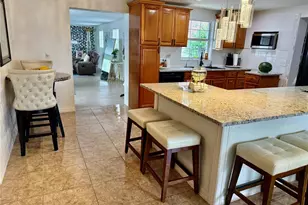 5408 Eureka Springs Rd, Tampa, FL 33610 - Photo 10
