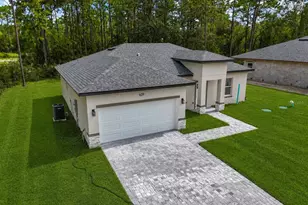 629 W Heronsbill Ln, Citrus Springs, FL 34434 - Photo 8