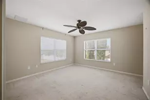 6924 Towering Spruce Dr, Riverview, FL 33578 - Photo 12