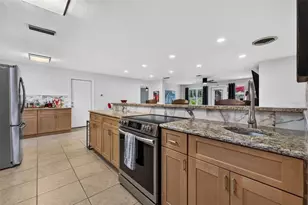 1667 North Dakota Ave NE, Saint Petersburg, FL 33703 - Photo 6