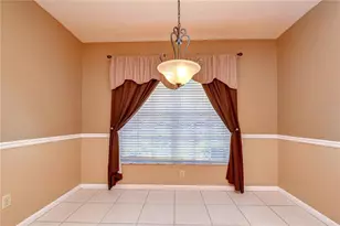 8702 Hampden Dr, Tampa, FL 33626 - Photo 10