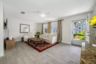 5660 80th St N, Saint Petersburg, FL 33709 - Photo 4
