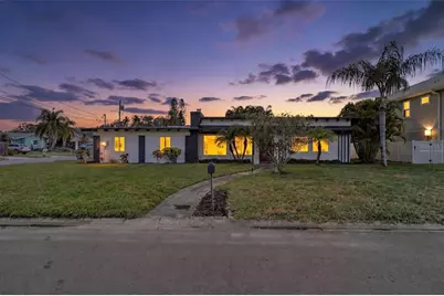 63 Palm Boulevard, Dunedin, FL 34698 - Photo 2