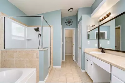4822 Portobello Circle, Valrico, FL 33596 - Photo 14