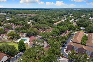 5641 Ashley Oaks Dr, Tampa, FL 33617 - Photo 12