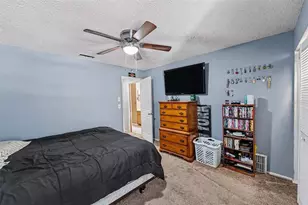 803 Fairwood Ln, Clearwater, FL 33759 - Photo 10