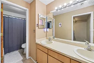 803 Fairwood Ln, Clearwater, FL 33759 - Photo 14