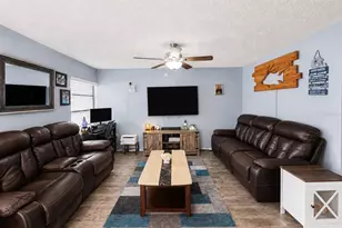 803 Fairwood Ln, Clearwater, FL 33759 - Photo 4