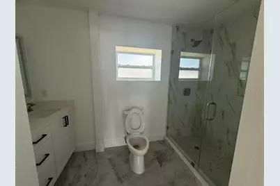 4910 Halifax Drive, Tampa, FL 33615 - Photo 12