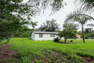 6427 A L Campbell Ln, Seffner, FL 33584 - Photo 4