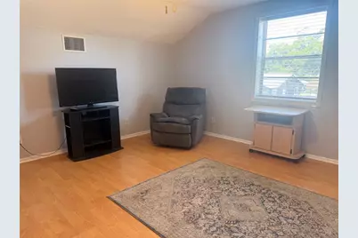 13157 Clay Avenue, Largo, FL 33773 - Photo 16