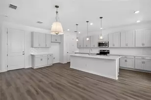 2613 Broadwing St, Kissimmee, FL 34746 - Photo 10