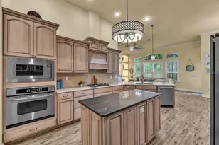 5151 Delacroix Dr, Brooksville, FL 34604 - Photo 14