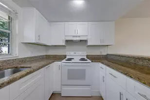 68 Country Club Dr, Largo, FL 33771 - Photo 8