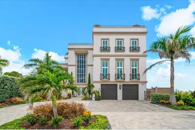 810 Eldorado Avenue, Clearwater Beach, FL 33767 - Photo 2