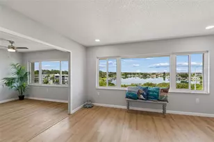 100 Bluff View Dr, Belleair Bluffs, FL 33770 - Photo 20
